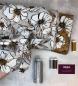Preview: Viskosewebware Big white Roses by Christiane Zielinski, Blumendesign in camel/ocker